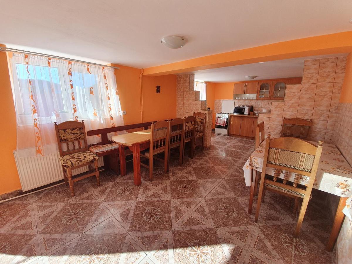 Cabana Popasul Vânătorului Arieşeni Extérieur photo